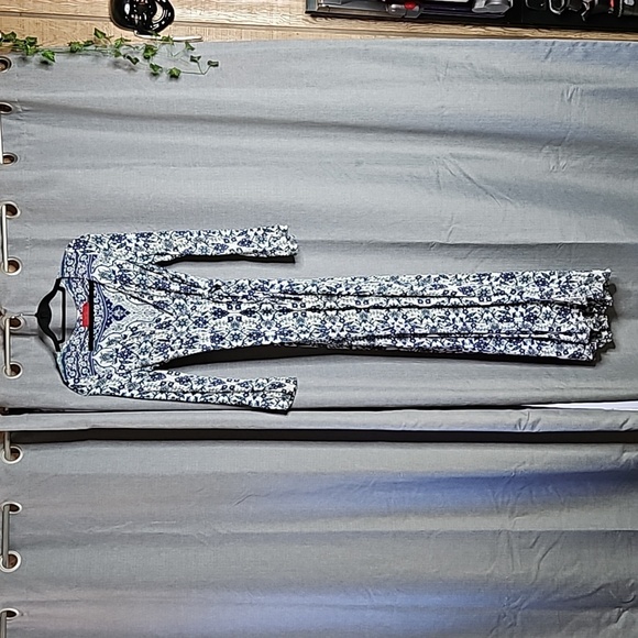 TIgerlily Australia Turkish Baths Maxi -Dress Size 4 - Picture 8 of 10